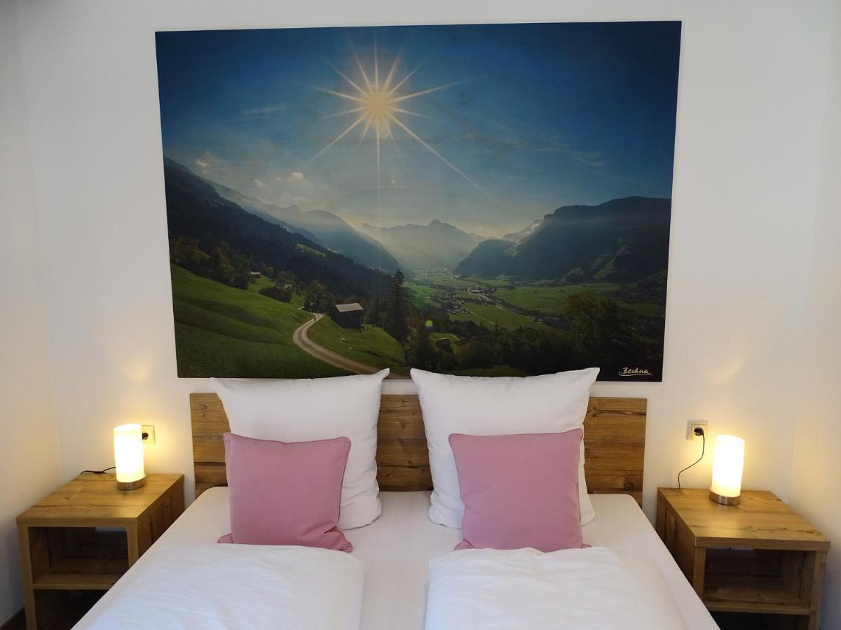 Appartementhaus Mayrhofen By Piaunddirk Eksteriør billede