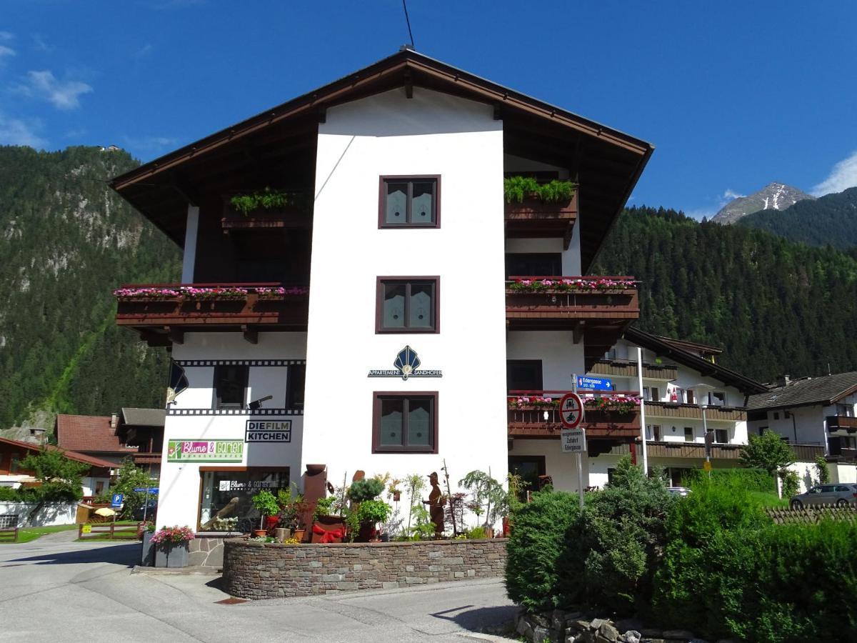 Appartementhaus Mayrhofen By Piaunddirk Eksteriør billede