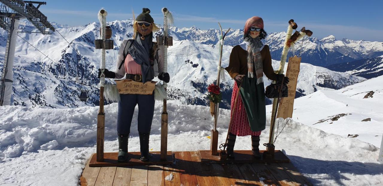 Appartementhaus Mayrhofen By Piaunddirk Eksteriør billede